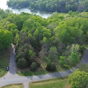 27 Hawthorn Trl, Hardy, VA, 24101