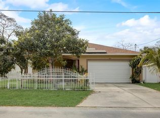 3714 N 52nd St, Tampa, FL 33619