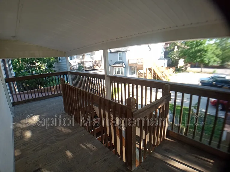 220 W Lapeer St #3 — Photo 3