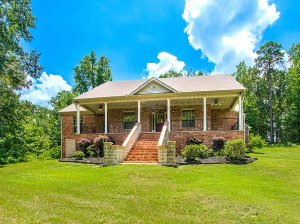1610 Vanderbuilt Cir, Benton, AR 72019