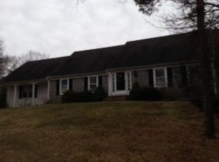 284 Braggs Ln, Barnstable, MA 02630