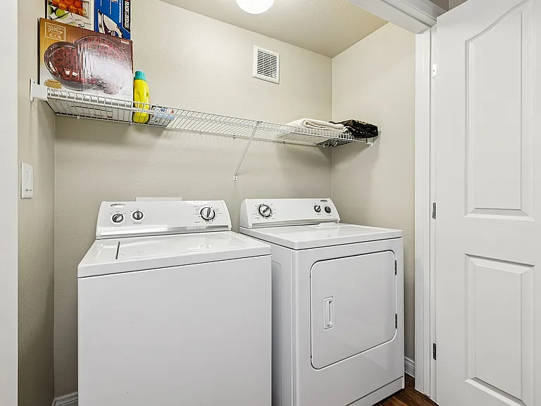 D2x2 Laundry