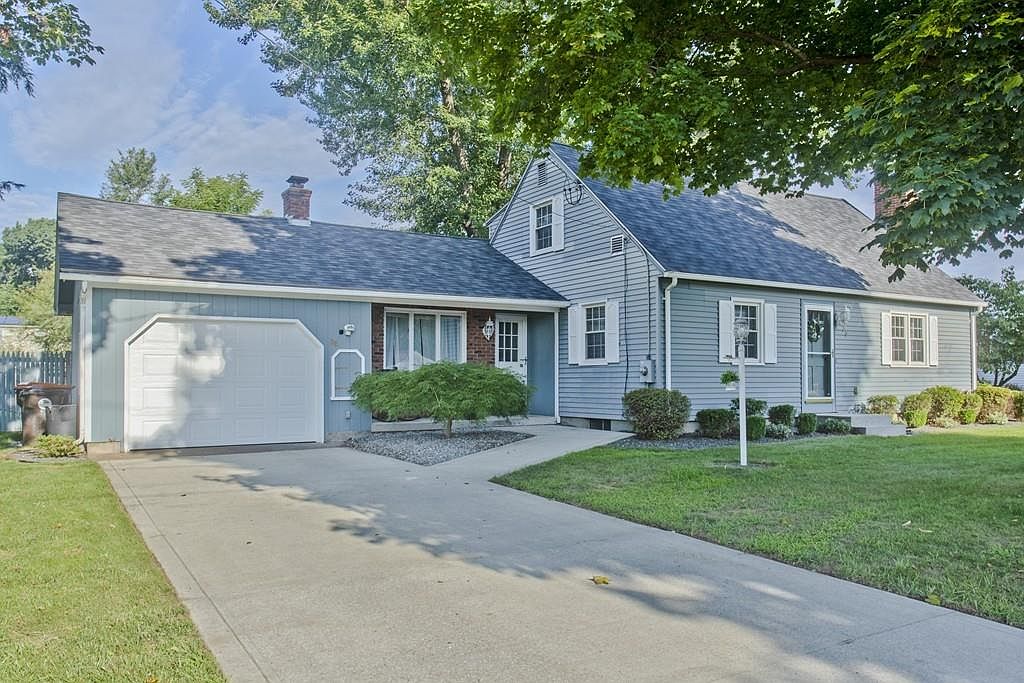 36 Country Rd, Agawam, MA 01001 | Zillow
