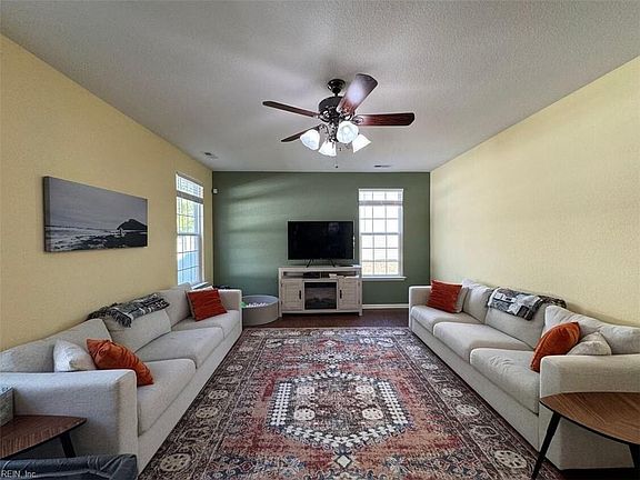 4th image of 2145 Redgate Dr
