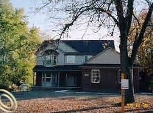 1466 Cadmus Dr, Troy, MI 48085