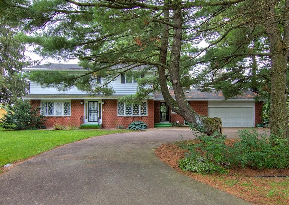 423 E Oak St, Cadott, WI 54727 MLS 1568716 Zillow