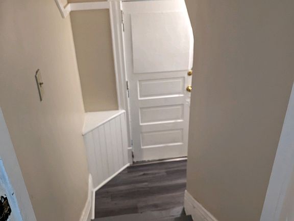 stairs to basement