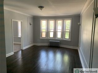 2909 E 78th St #2, Chicago, IL 60649
