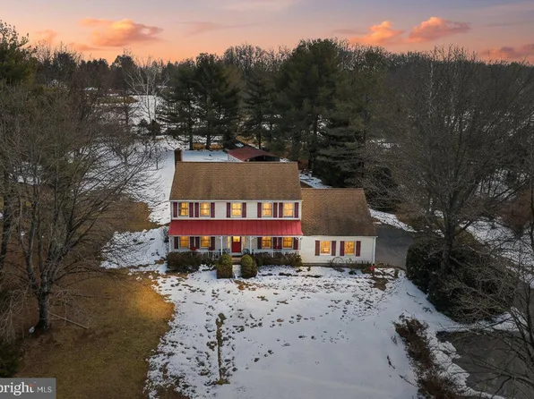 14391 Clearview Ave, Gainesville, VA 20155