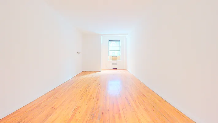 Rented by Bond New York | media 3