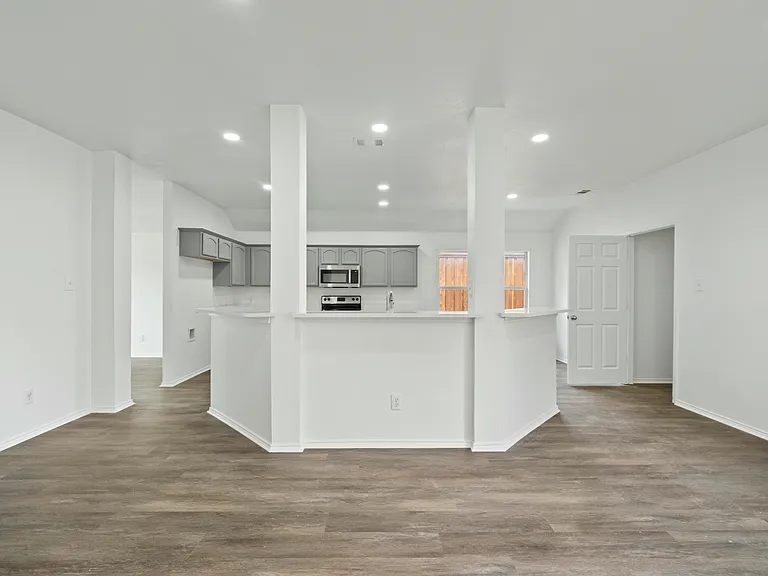 2130 Harvester Dr — Photo 24