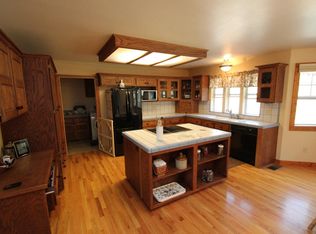 8411 Potosi Rd, Redding, CA 96001