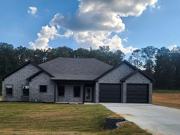 2nd image of 1136 Duke Dr