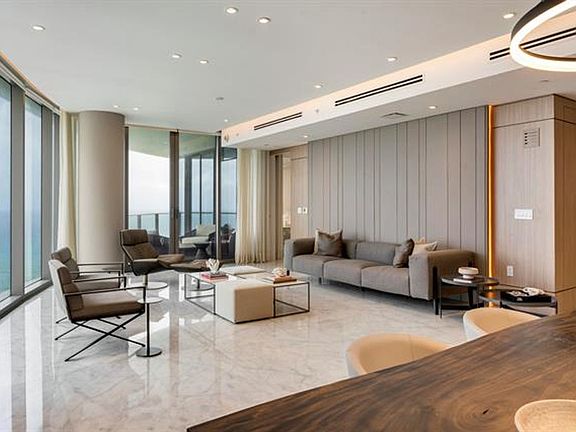 3rd image of 15701 Collins Ave #3901