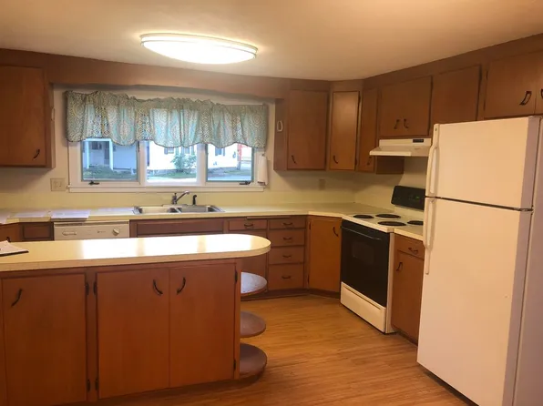 161A Nashua St #A, Milford, NH 03055
