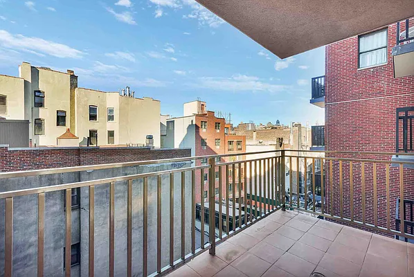 Rented by Nolita Group | media 19