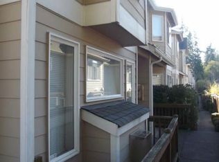 7433 210th St SW APT 11, Edmonds, WA 98026