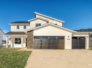 8126 E Bright Angel Dr, Nampa, ID 83687