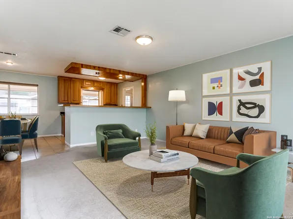 115 Crestwood Dr, Fredericksburg, TX 78624