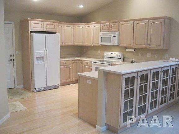 3rd image of 1930 W Courtside Dr #13A