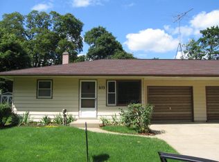 101 E Taylor St, Newark, IL 60541