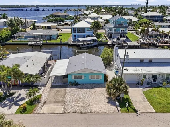 2691 Geary St, Matlacha, FL 33993