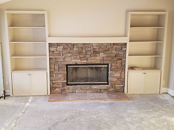 2nd image of 18818 Arbor Dr