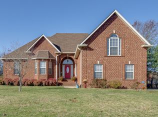 1092 Carrs Creek Blvd, Greenbrier, TN 37073