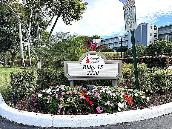 2nd image of 2220 N Cypress Bend Drive #509