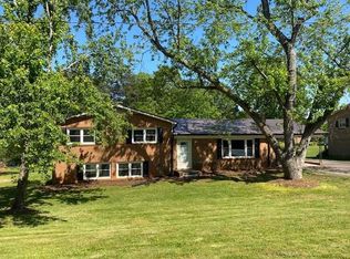 826 Setzer Dr NE, Conover, NC 28613