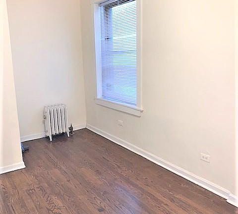 5th image of 4008 N Kenmore Ave APT 3N