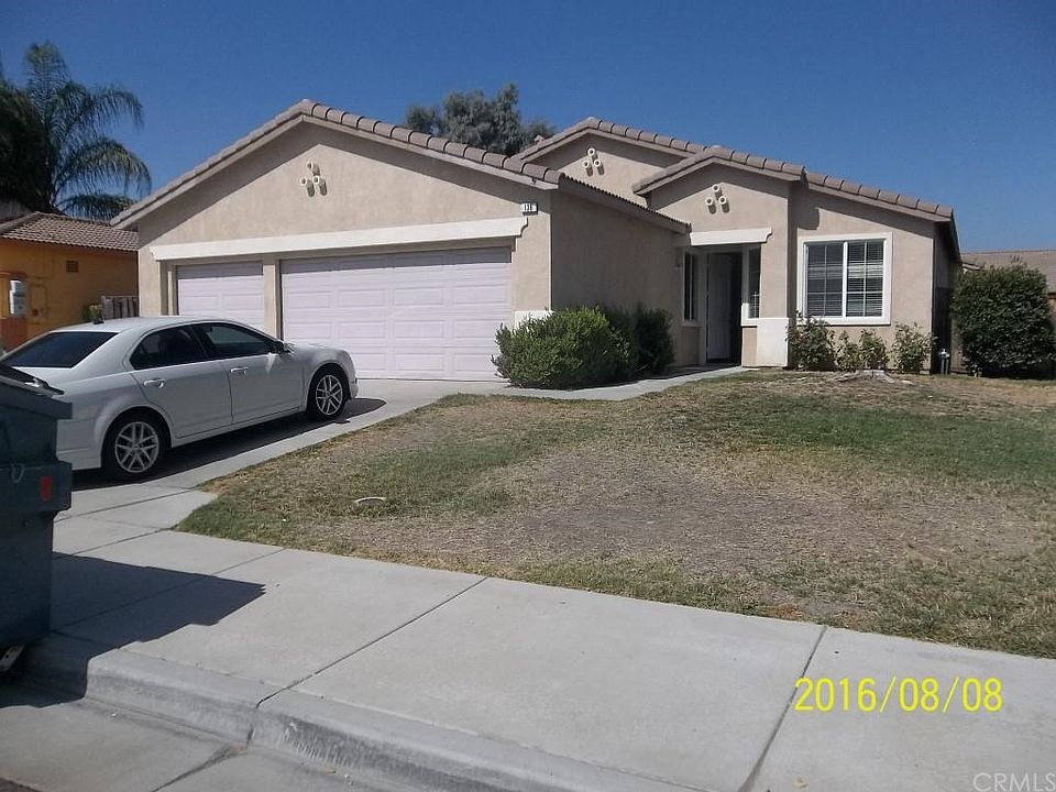 1st image of 136 Joshua Cir