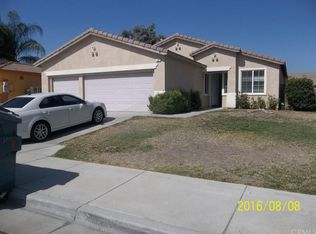 136 Joshua Cir, San Jacinto, CA 92582