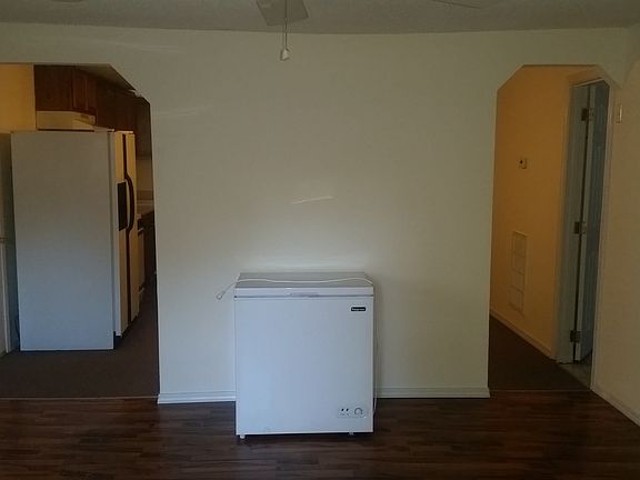 2nd image of 1503 W Cypress St