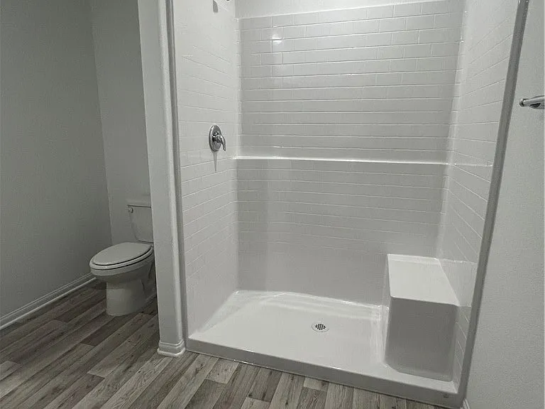 7668 Loftwood Ave — Photo 19