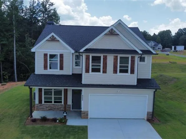 6454 Plantation Station Dr, Lula, GA 30554