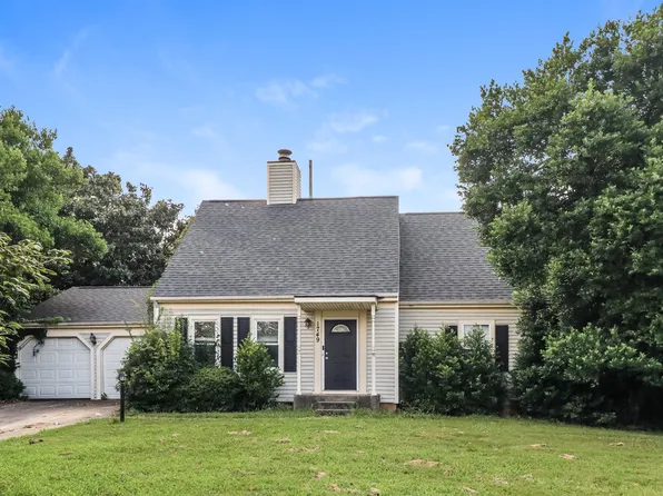 1749 Bridgestone Cir, Marietta, GA 30066