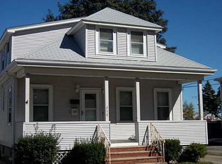 258 Mercer St, East Providence, RI 02914