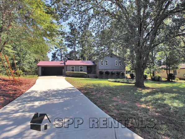85 Sweet Bay Ln, Carrollton, GA 30116