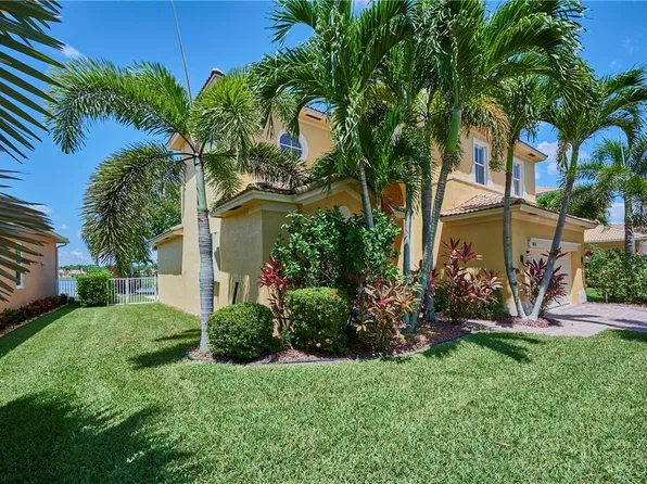 6024 Santa Margarito Dr, Fort Pierce, FL 34951