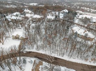 Grandview Ter, Saint Paul, MN 55124