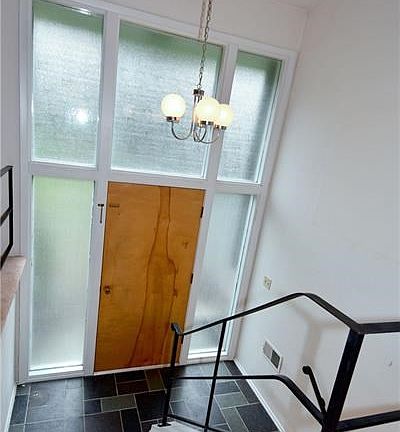 3rd image of 4445 Birchwood Ln