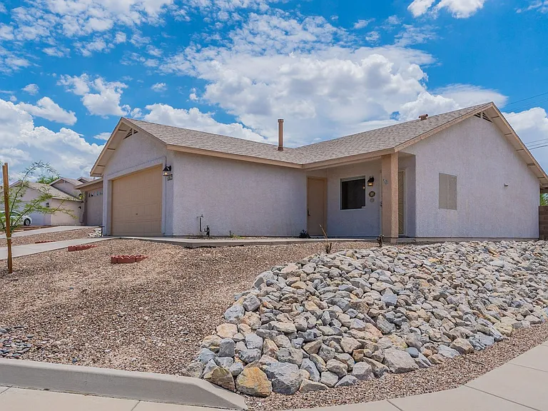 9746 E Sascha St — Photo 2