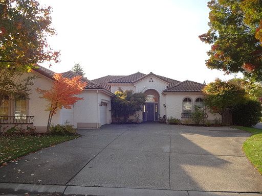 1st image of 2006 Blackheath Ln