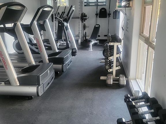 gym inside of clubhouse