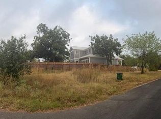 1917 E 11th St, Austin, TX 78702