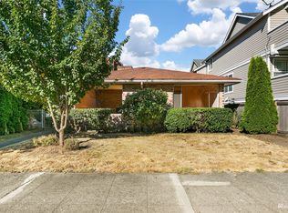 6333 42nd Ave SW, Seattle, WA 98136