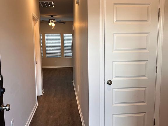 4th image of 2139 Kilpatrick Ln