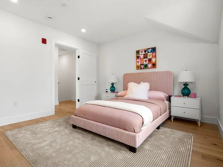 6 Elm St #6 — Photo 14