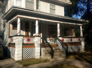 1952 1/2 Washington St, Lincoln, NE 68502